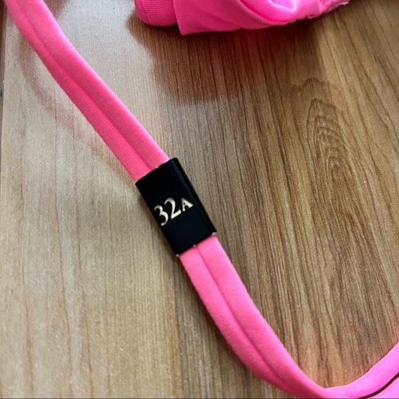 Hot Pink Deep-V Push Up Bra, 32A - Picture 6 of 9